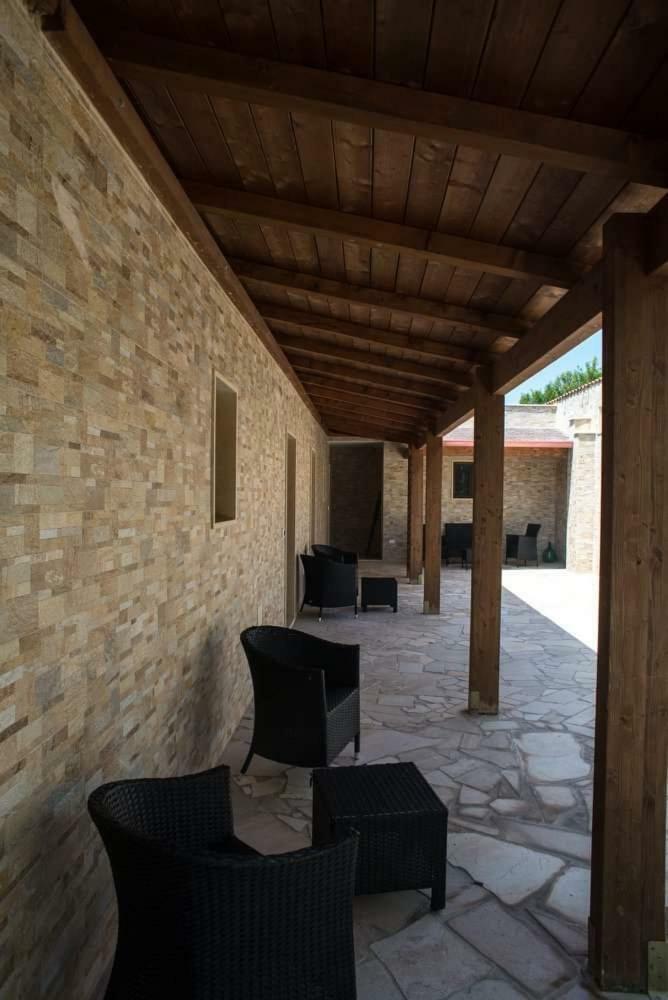 הוילה קרוביניו Masseria Nzeta מראה חיצוני תמונה